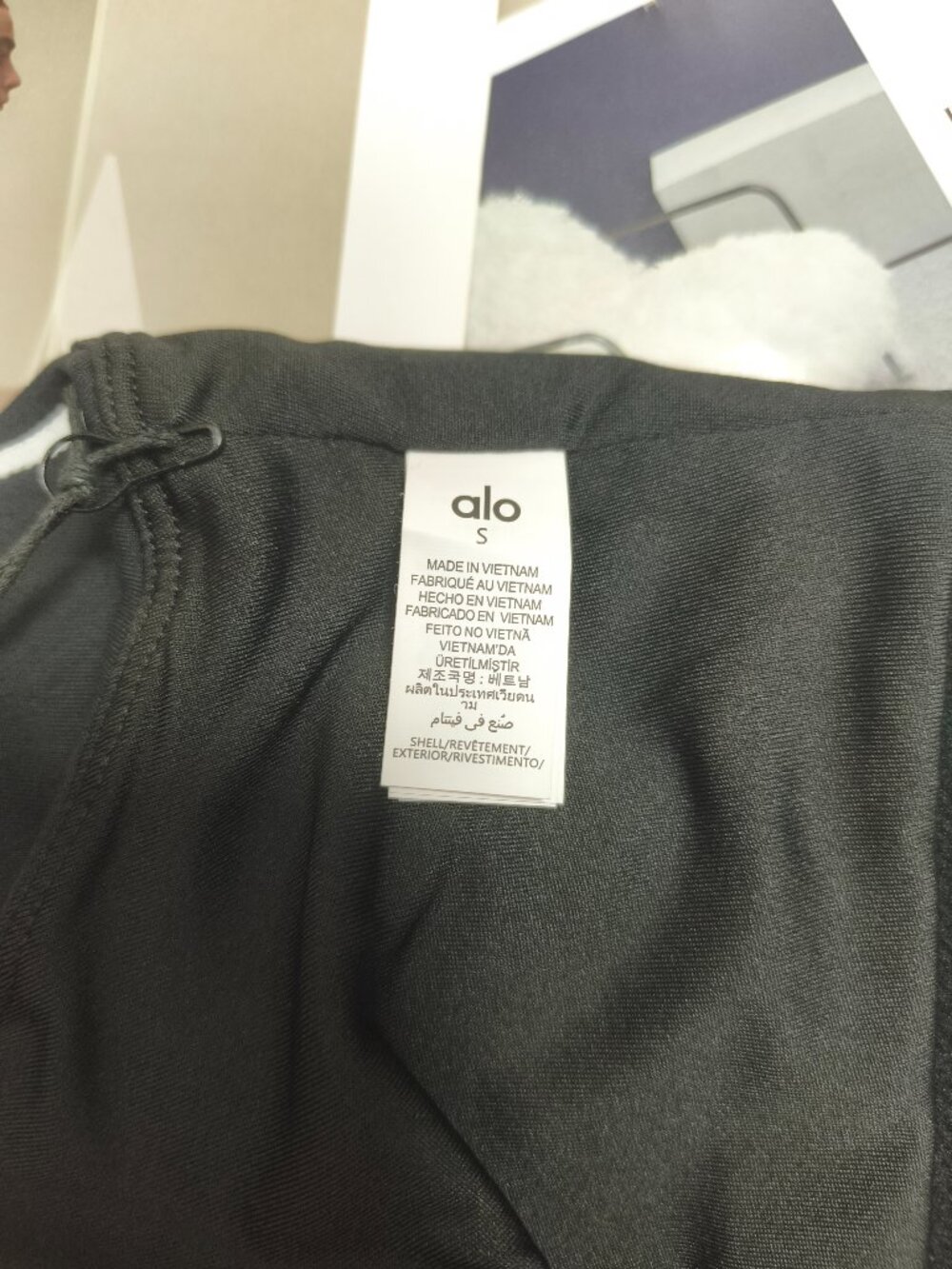 Alo Yoga Black/White Heart Throb Bra/Cute Top😍Workout Activewear Pilates Yoga🥗 - Picture 6 of 7